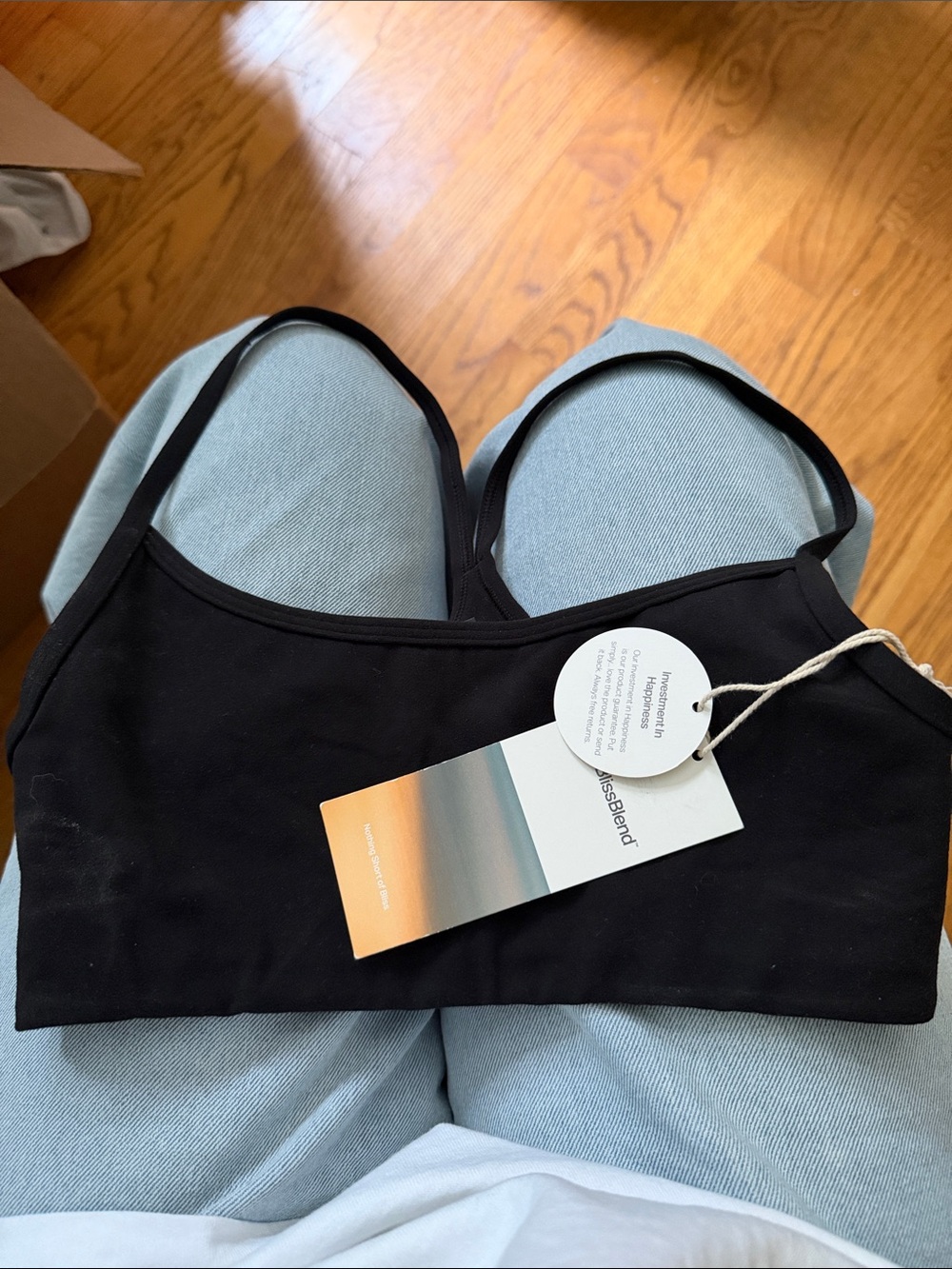 Vuori Black Scoop Neck Light Support Bralette - Picture 2 of 5